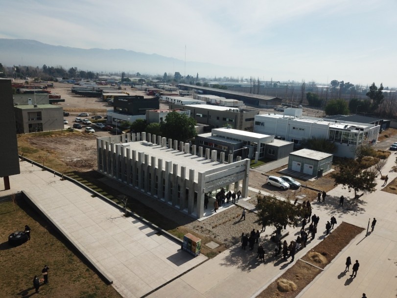 imagen Área de Innovación: la UNCUYO estrenó edificio en el Parque TIC