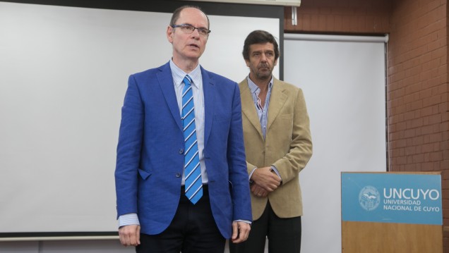 imagen Asumió el nuevo director general del DAMSU