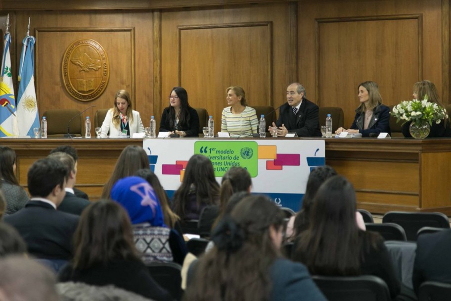 imagen Más de 150 universitarios representaron Asamblea de la ONU 