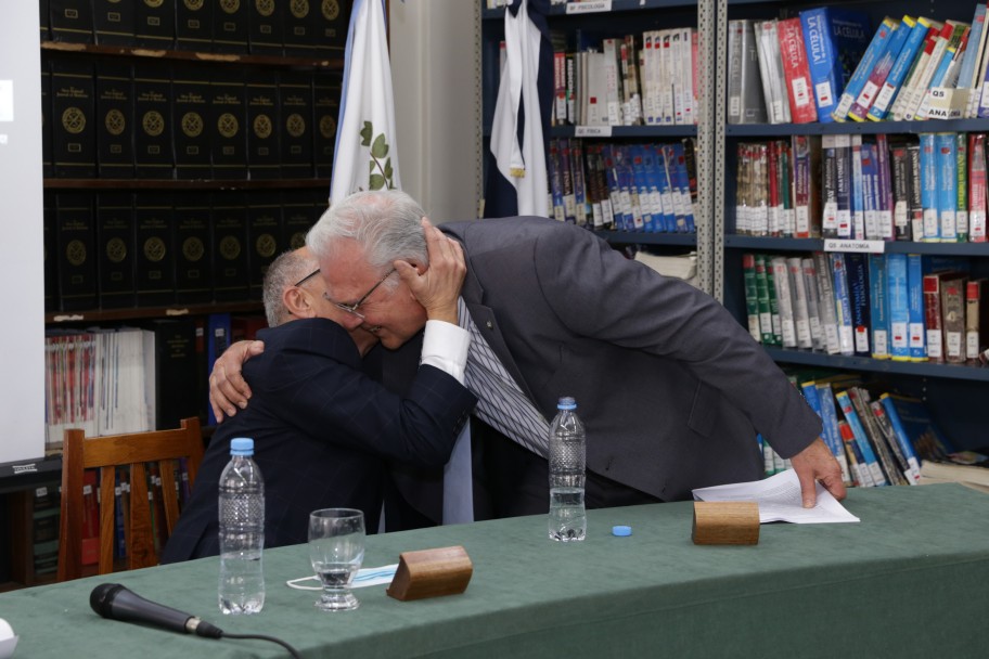 imagen La familia UNCUYO se agranda: Jorge Cannata Andía es el nuevo Doctor Honoris Causa