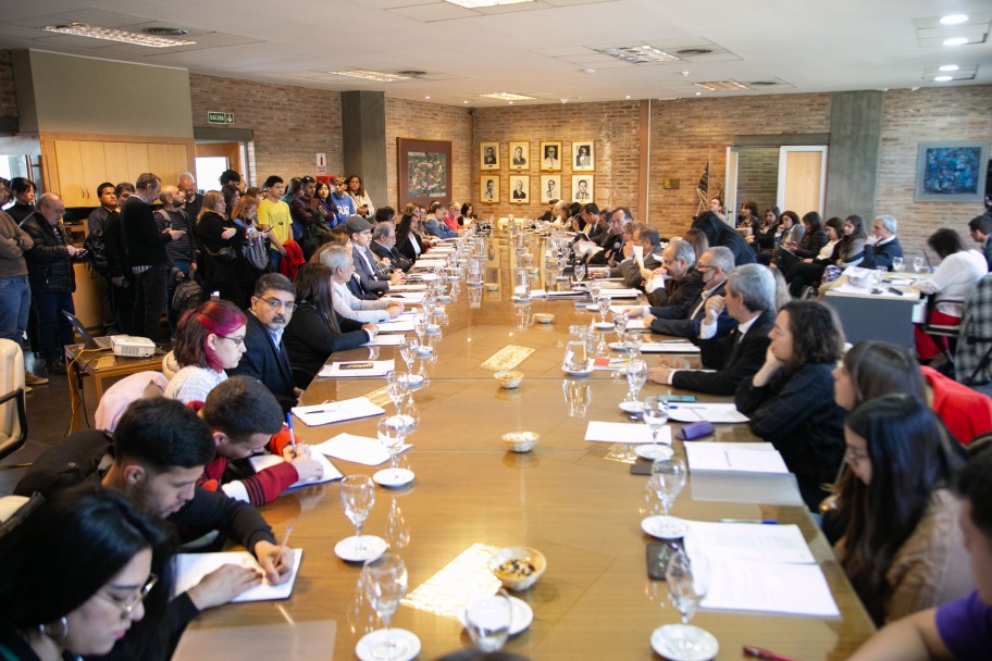 imagen Sesionó el Consejo Superior de la UNCUYO ya con nuevas autoridades