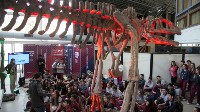 imagen Dinosaurios y realidad aumentada para acercar a los chicos a la ciencia
