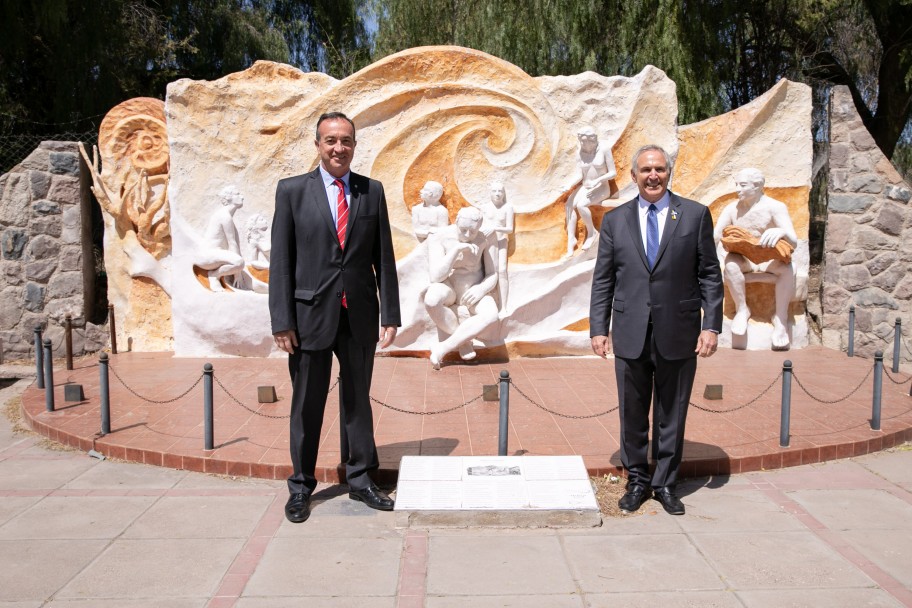 imagen El embajador de Estados Unidos visitó la UNCUYO