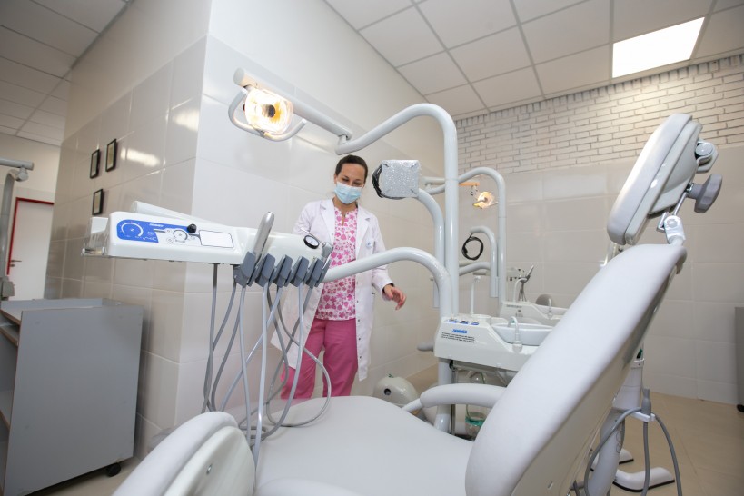 imagen Con nueva clínica, Odontología atenderá 5 mil pacientes más por año