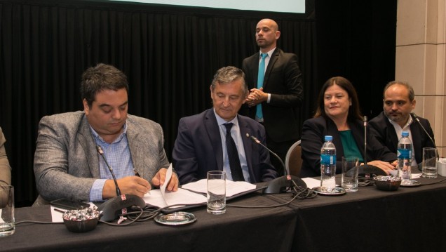 imagen Crearon un Centro de Formación Sindical para Nuevos Dirigentes y Empresarios de América Latina