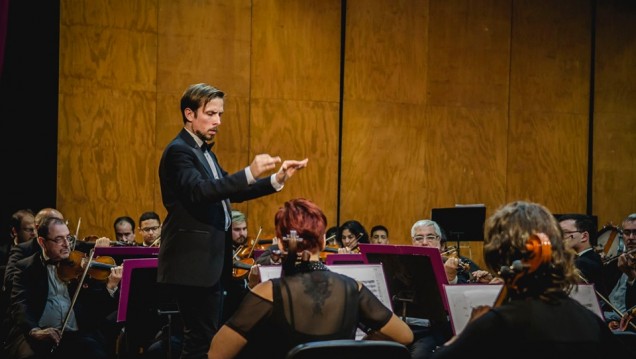 imagen Concierto de la Sinfónica en el aniversario de la UNCUYO: cambios en la dirección y programación