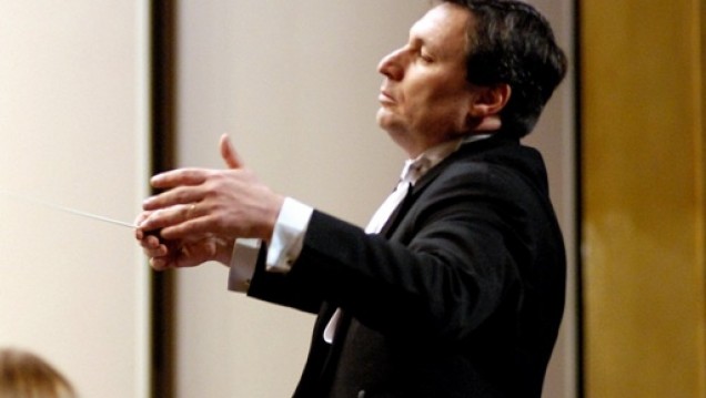 imagen Con director cordobés y solista mendocino, la Sinfónica culmina su ciclo de conciertos 2011