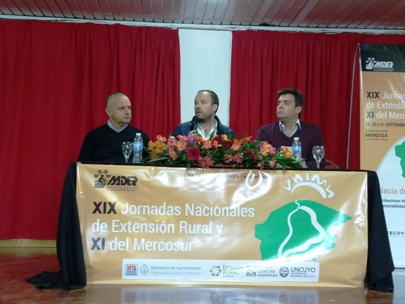 imagen Expertos del Mercosur discuten los desafíos de la extensión rural