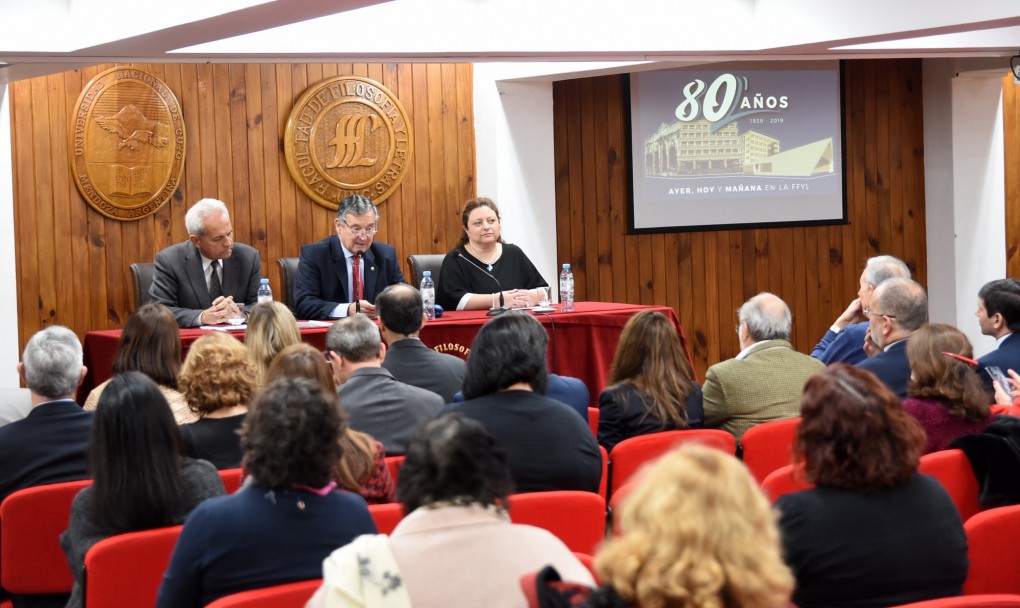 imagen Debatieron los desafíos de la internacionalización de la educación universitaria