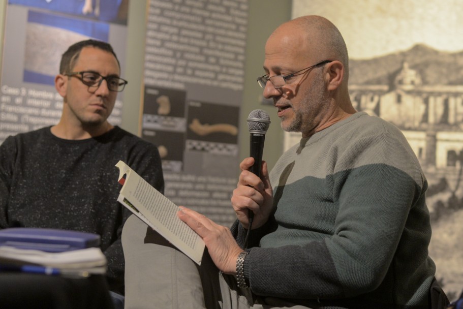 imagen José Niemetz presentó su novela en un ciclo literario de la UNCUYO 