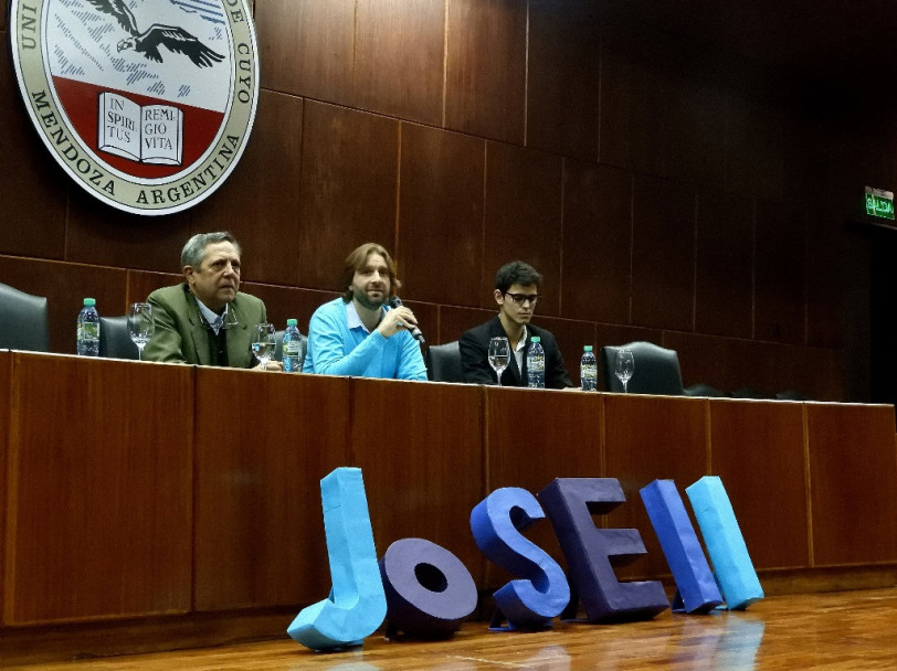 imagen Cientos de estudiantes protagonizaron un encuentro sobre Ingeniería Industrial