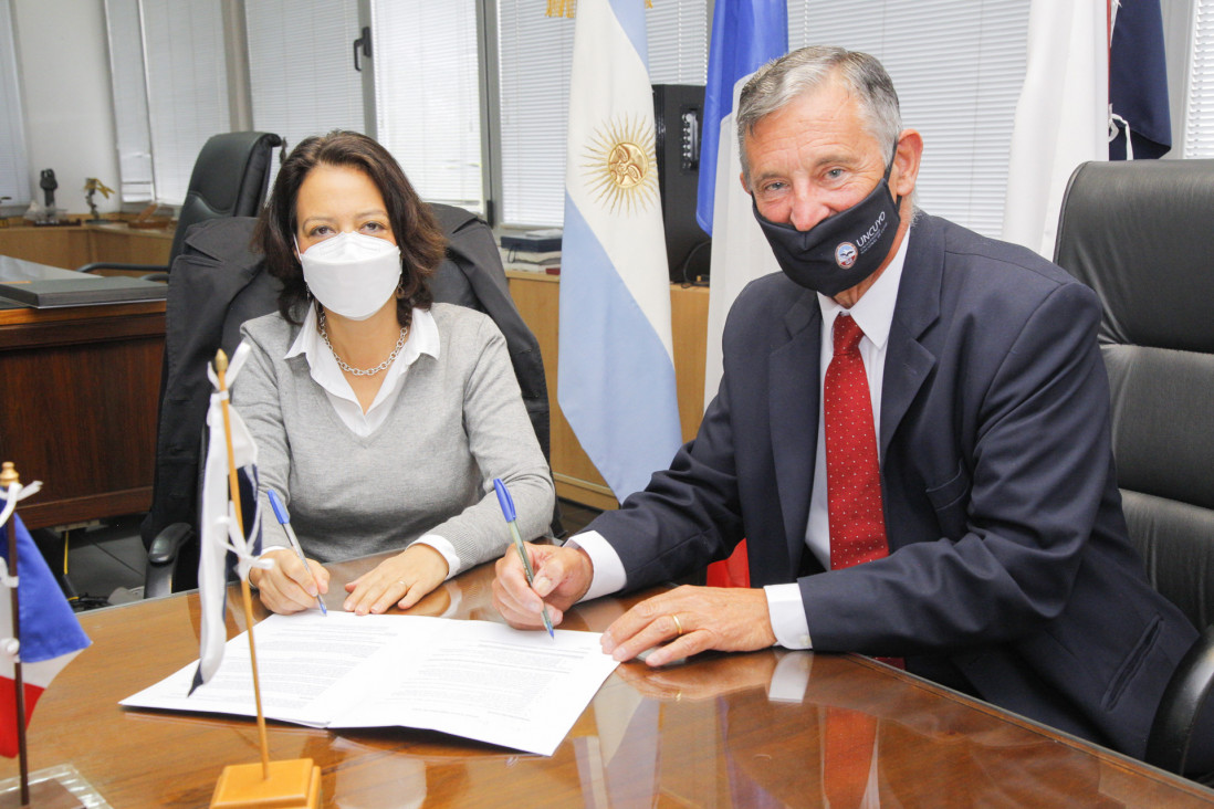 imagen La Universidad renueva lazos de cooperación con Francia