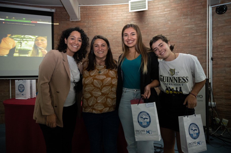 imagen Conocé a los ganadores del Primer Concurso MoJo de periodismo con celulares