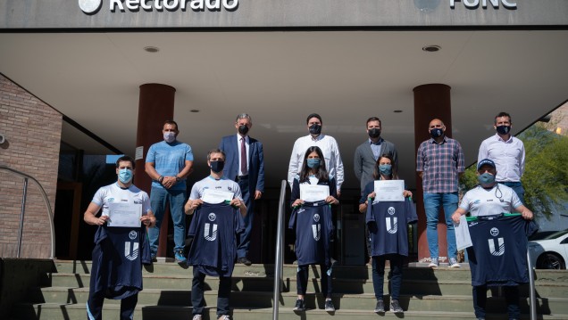 imagen Distinguieron a deportistas de la UNCUYO que compitieron en el Mundial de Hockey en Línea