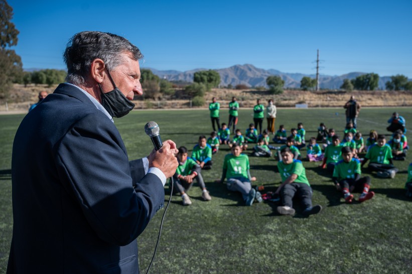 imagen El Deporte social, protagonista de la Escuela de fútbol para barrios del oeste