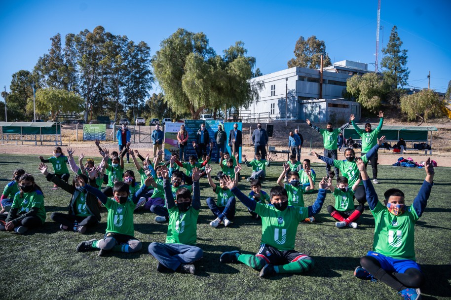 imagen El Deporte social, protagonista de la Escuela de fútbol para barrios del oeste