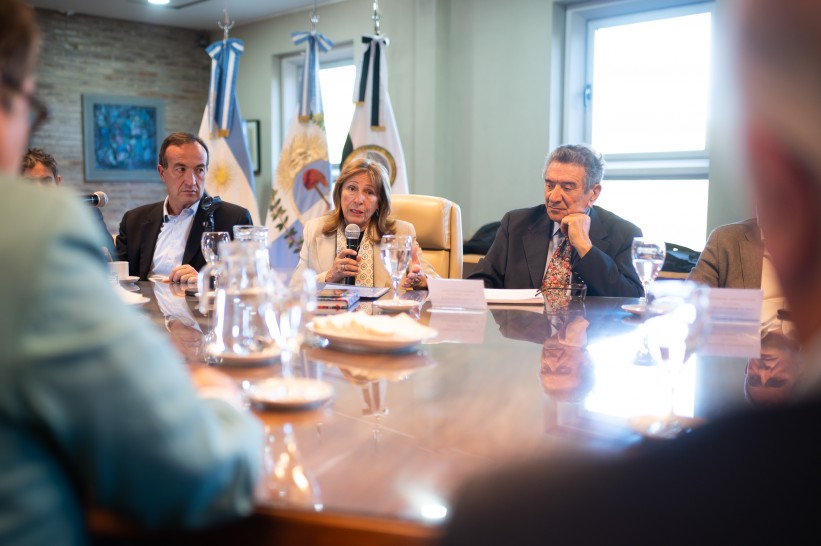 imagen Autoridades de la UNCUYO recibieron a miembros del Foro Diplomático en Mendoza