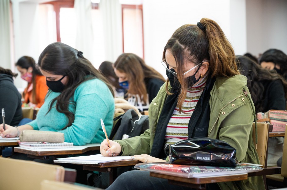 imagen Presencialidad: Facultades e Institutos de la UNCUYO avanzan en nuevas propuestas de cursado