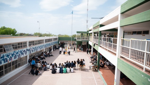 imagen Autoridades de la UNCUYO extendieron el calendario en las escuelas secundarias