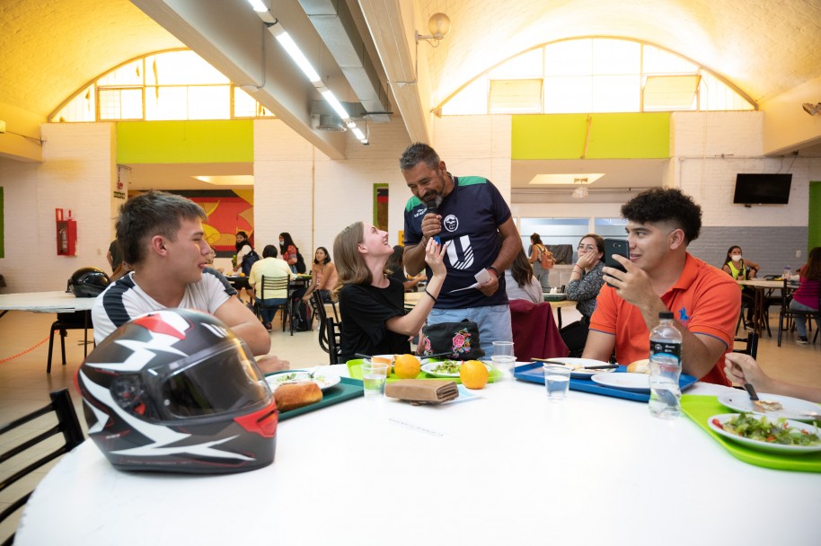 imagen Reabrió el Comedor: reencuentro y primera vez para cientos de estudiantes