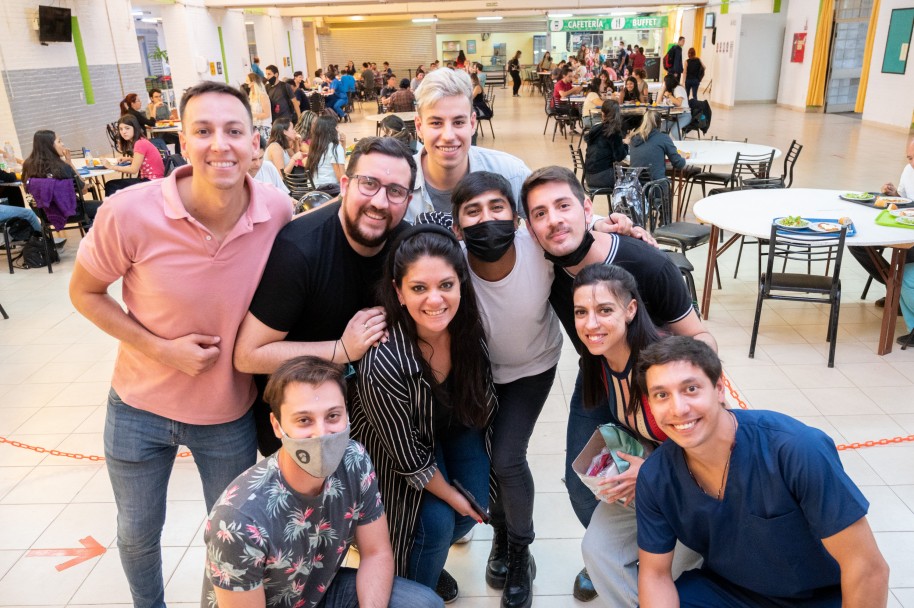 imagen Reabrió el Comedor: reencuentro y primera vez para cientos de estudiantes