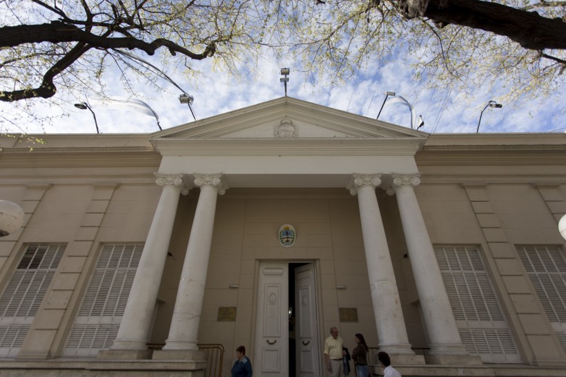 imagen Presentarán un libro que analiza la reforma constitucional en Mendoza
