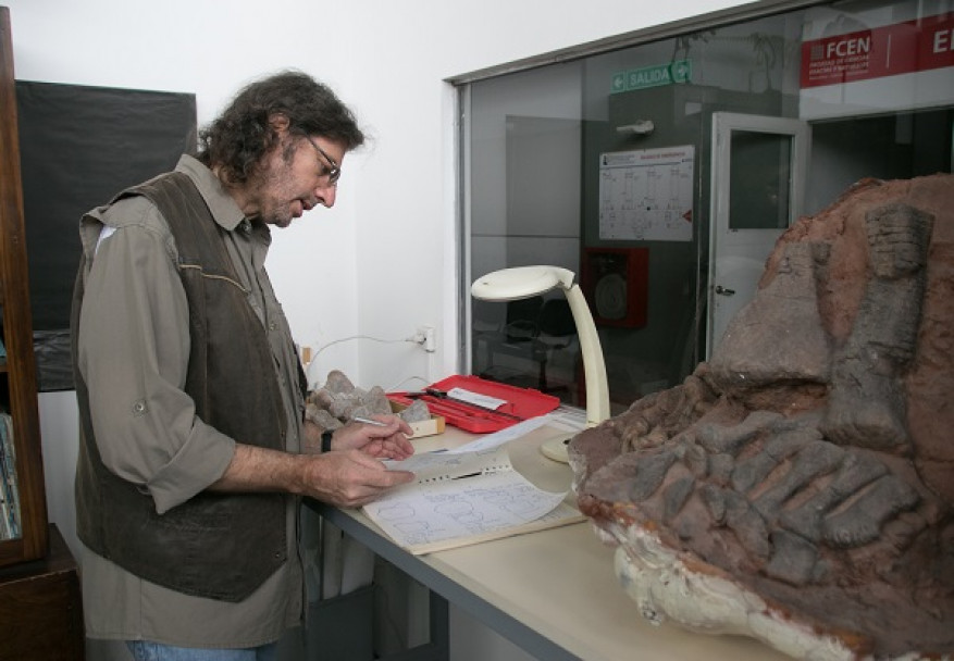 imagen Manifiesto UNCUYO: 13 voces y 13 historias sobre las claves de hacer ciencia en la Universidad