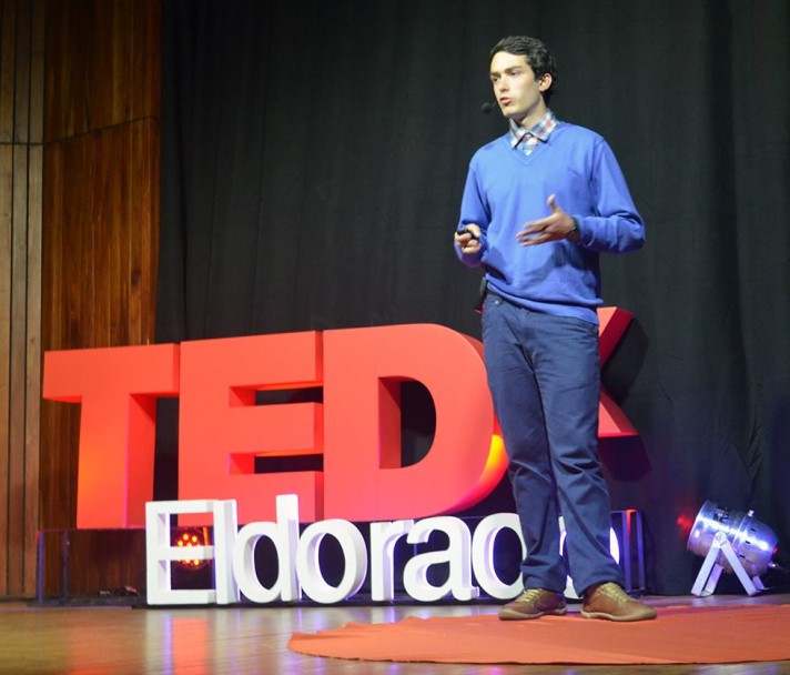 imagen Estudiante de ingeniería en Mecatrónica llevará la UNCUYO al espacio