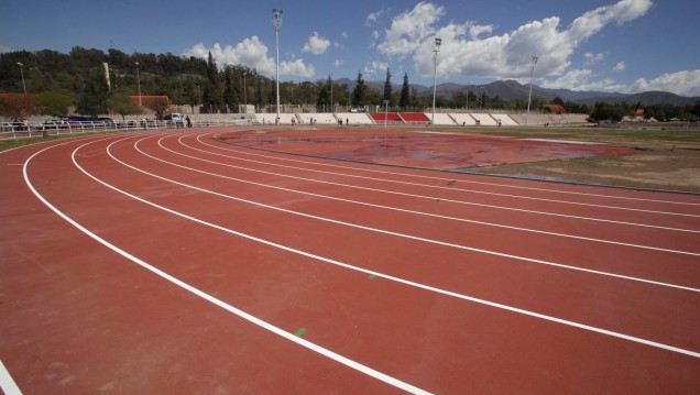 imagen  Arranca competencia de atletismo de la UNCuyo