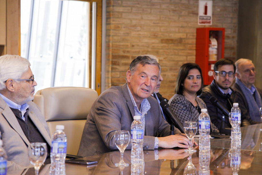 imagen La UNCUYO reconoció a instituciones que participaron de la Expo Educativa