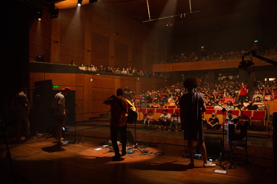 imagen Volvió el UNCUYO Rock y los estudiantes hicieron vibrar la Nave