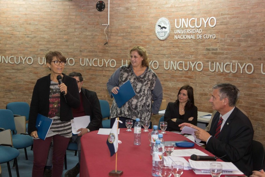 imagen Profesores de la UNCuyo  se formarán en el exterior