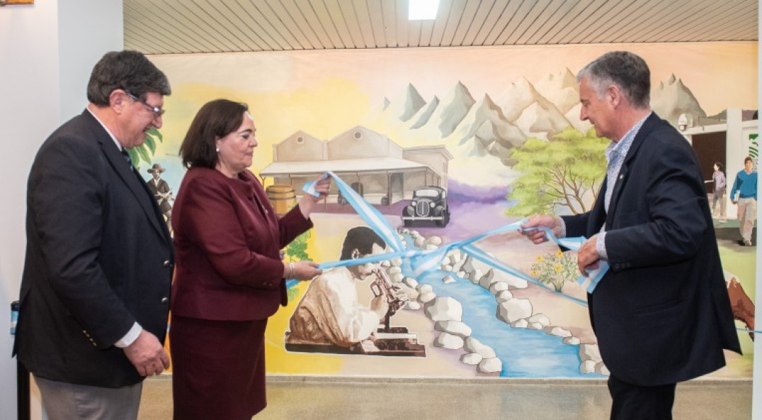 imagen Un mural histórico recuerda los más de 150 años de trayectoria de la Facultad de Ciencias Agrarias