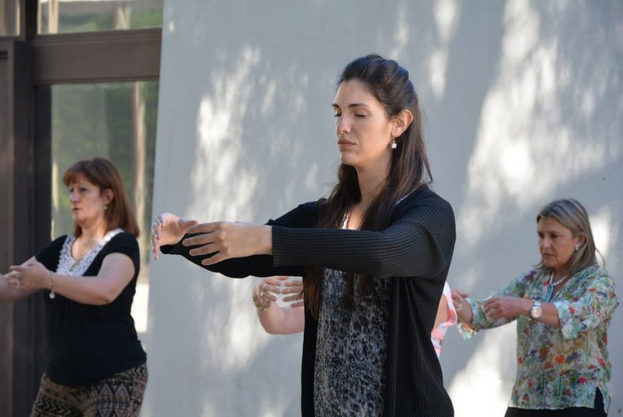 imagen Implementan clases de Tai Chi para mejorar la salud y comenzar el día con armonía