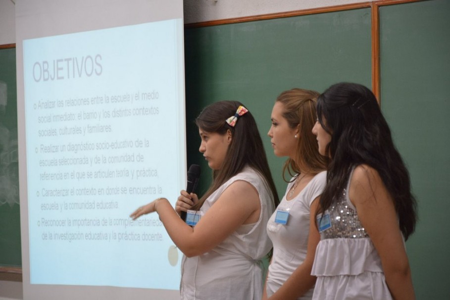 imagen Futuros maestros realizaron un diagnóstico socioeducativo para  50 escuelas de Mendoza