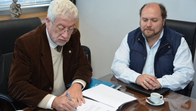 imagen Capacitarán en el cuidado integral de las personas mayores