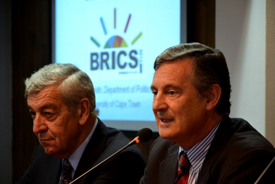 imagen Académica sudafricana analizó el rol de los BRICS en el orden mundial