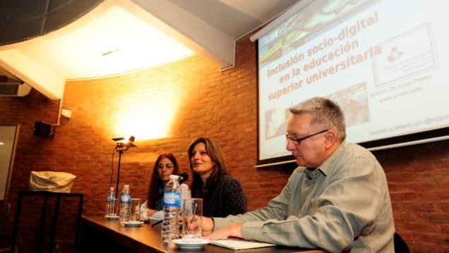 imagen Especialista brasileño disertó sobre el desafío de la tecnología para la educación universitaria