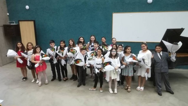 imagen Niños pianistas darán un concierto de fin de año