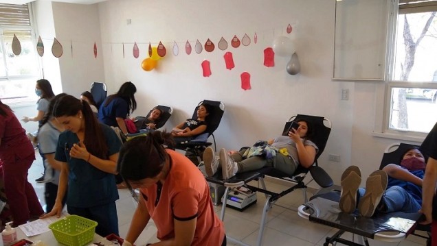 imagen Recolectaron casi 40 unidades de sangre para el Centro Regional de Hemoterapia