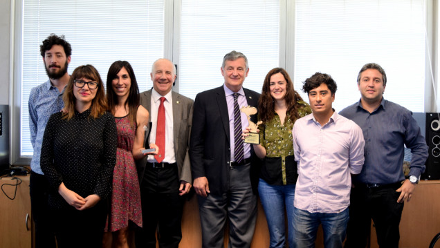 imagen Pizzi y Barón felicitaron a premiados de publicidad