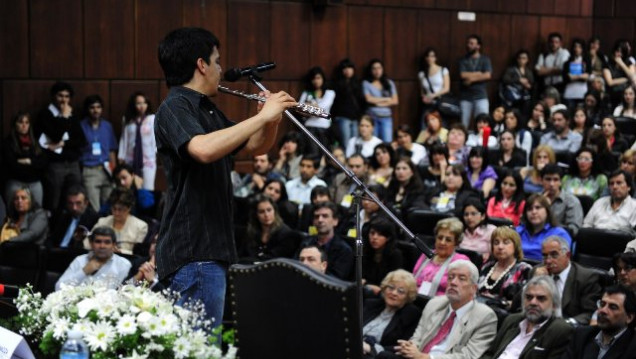 imagen Universitarios buscan conjugar calidad educativa y compromiso social