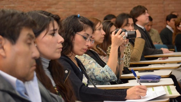 imagen Promueven la inserción profesional de graduados y estudiantes 