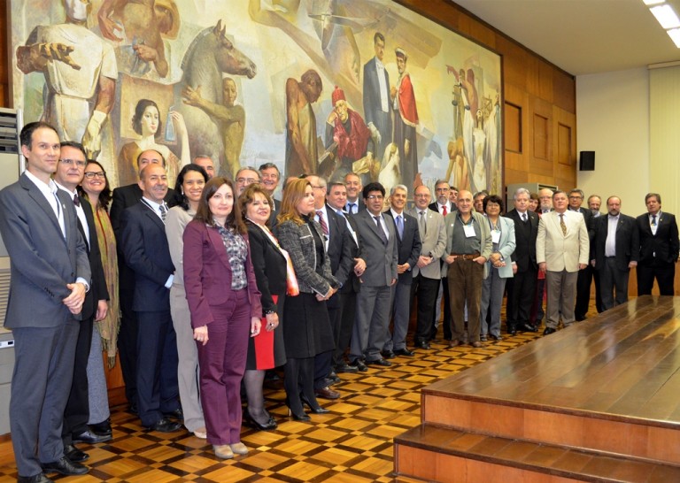 imagen Rector participó en reunión del Consejo de la Asociación del Grupo Montevideo