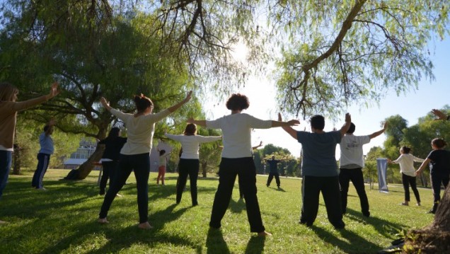 imagen Clases de Tai Chi en el Comedor Universitario
