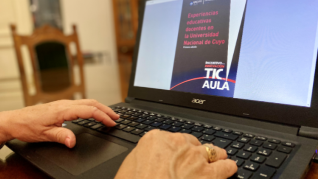 imagen Distinguen a docentes que innovaron con TIC en el aula