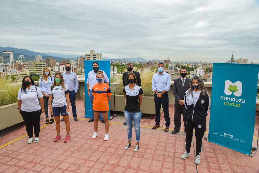 imagen La UNCUYO será sede de un torneo femenino de fútbol