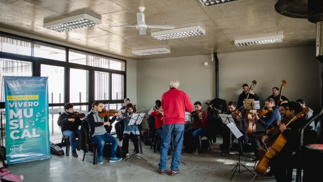 imagen Tocarán música orquestal para niños y adolescentes