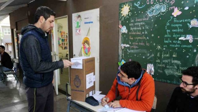 imagen Primarias y Generales: estudiantes y personas graduadas de la UNCUYO podrán postularse para ser autoridades de mesas