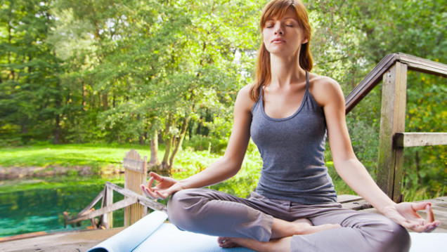 imagen YOGA, LA CONCENTRACIÓN Y EL ESTRÉS